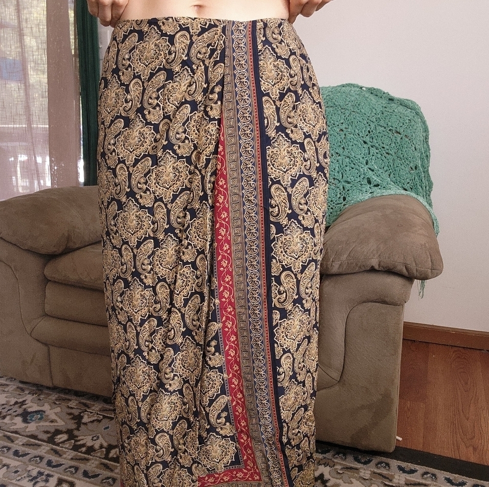 Liz Claiborne Silk Paisley Maxi Skirt Size 12
